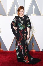 AMY POEHLER at 88th Annual Academy Awards in Hollywood 02/28/2016