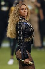 BEYONCE KNOWLES Performs at Pepsi Super Bowl 50 Halftime Show in Santa Clara 02/07/2016