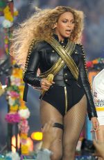 BEYONCE KNOWLES Performs at Pepsi Super Bowl 50 Halftime Show in Santa Clara 02/07/2016