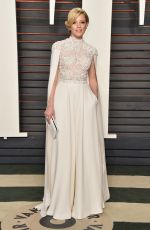 ELIZABETH BANKS at Vanity Fair Oscar 2016 Party in Beverly Hills 02/28/2016