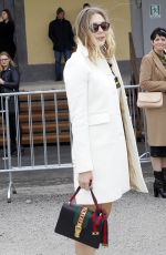 ELIZABETH OLSEN Arrives at Gucci Fashion Show in London 02/24/2016