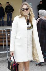 ELIZABETH OLSEN Arrives at Gucci Fashion Show in London 02/24/2016