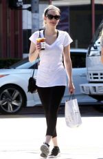 EMMA ROBERTS Out Shopping in Los Angeles 02/25/2016