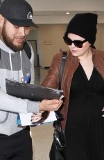 GINNIFER GOODWIN at LAX Airport in Los Angeles 02/01/2016