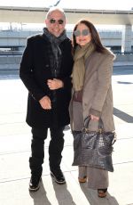 GLORIA and Emilio ESTEFAN at JFK Airport in New York 01/28/2016