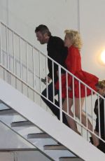 GWEN STEFANI and Blake Shelton Heading to a Valentine Date in Beverly Hills 02/12/2016