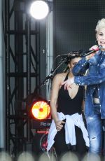 GWEN STEFANI Rehearsal at Jimmy Kimmel Live in Hollywod 