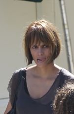 HALLE BERY at Cafe Med in West Hollywood 02/20/2016