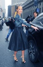 HANNAH DAVIS at Vera Wang Fashion Shoe at New York Fashion Week 02/16/2016