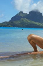 HANNAH DAVIS in Sports Illustrated Swimsuit Issue 2016