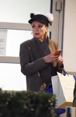 HELEN GEORGE Leaves SSE Arena in London 02/12/2016