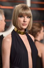 TAYLOR SWIFT at Vanity Fair Oscar 2016 Party in Beverly Hills 02/28/2016