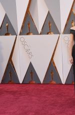 JENNIFER GARNER at 88th Annual Academy Awards in Hollywood 02/28/2016