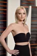 JENNIFER LAWRENCE at Vanity Fair Oscar 2016 Party in Beverly Hills 02/28/2016
