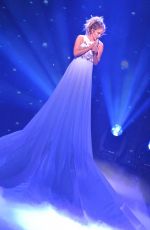 JENNIFER LOPEZ Performs at The Axis at Planet Hollywood Resort & Casino 01/27/2016