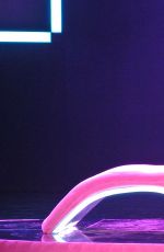 JENNIFER LOPEZ Performs at The Axis at Planet Hollywood Resort & Casino 01/27/2016