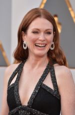 JULIANNE MOORE at 88th Annual Academy Awards in Hollywood 02/28/2016