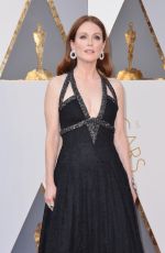 JULIANNE MOORE at 88th Annual Academy Awards in Hollywood 02/28/2016