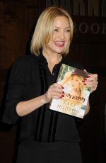 KATE HUDSON at 