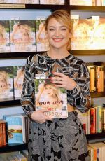 KATE HUDSON Signs Her Pretty Happy: Healthy Ways to Love Your Body Book 02/19/2016