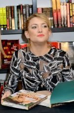 KATE HUDSON Signs Her Pretty Happy: Healthy Ways to Love Your Body Book 02/19/2016
