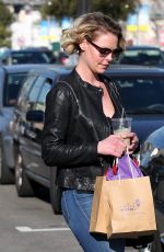 KATHERINE HEIGL Out Shopping in Los Angeles 02/20/2016