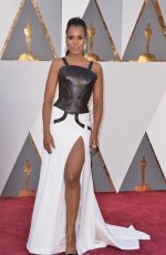 KERRY WASHINGTON at 88th Annual Academy Awards in Hollywood 02/28/2016