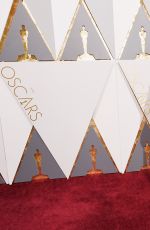 KERRY WASHINGTON at 88th Annual Academy Awards in Hollywood 02/28/2016