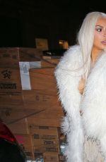 KIM KARDASHIAN at Negril Restaurant in New York 02/11/2016