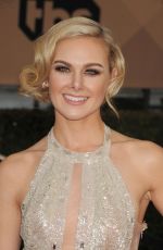 LAURA BELL BUNDY at Screen Actors Guild Awards 2016 in Los Angeles 01/30/2016