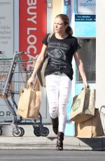 LEANN RIMES Shopping at Whole Foods in Malibu 02/18/2016