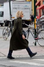 MEG RYAN Leaves Duane Reade Pharmacy and Store in Soho 02/04/2016