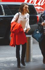 NATALIEPORTMAN Arrives at Good Morning America in New York 01/27/2016