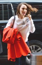 NATALIEPORTMAN Arrives at Good Morning America in New York 01/27/2016