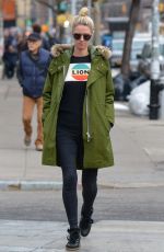 NICKY HILTON Out and About in Los Angeles 02/02/2016