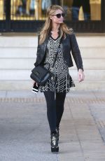 PARIS HILTON Leaves Barneys New York in Beverly Hills 02/01/2016