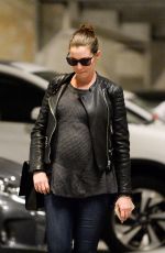 Pregnant ANNE HATHAWAY Out and About in Los Angeles 02/02/2016