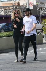 RACHEL HUNTER Leaves Great Earth Vitamins Store 02/04/2016