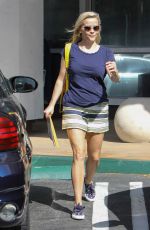 REESE WITHERSPOO Out in Los Angeles 02/27/2016