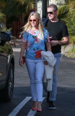 REESE WITHERSPOON Arrives at Casa Nostra Ristorante in Santa Monica 02/14/2016