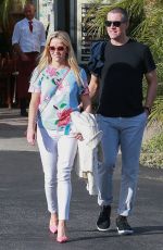 REESE WITHERSPOON Arrives at Casa Nostra Ristorante in Santa Monica 02/14/2016
