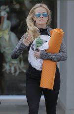 REESE WITHERSPOON in Leggings Leaves Yoga Class in Brentwood 02/18/2016 