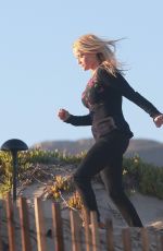 REESE WITHERSPOON on the Set of 