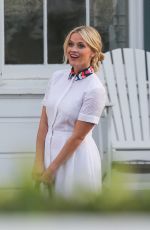 REESE WITHERSPOON on the Set of Draper James Photoshoot in Venice 01/22/2016