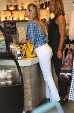 REESE WITHERSPOON Out and About in Los Angeles 02/25/2016