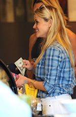 REESE WITHERSPOON Out and About in Los Angeles 02/25/2016