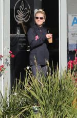 REESE WITHERSPOON Out in Brentwood 02/04/2016
