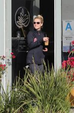 REESE WITHERSPOON Out in Brentwood 02/04/2016