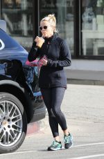 REESE WITHERSPOON Out in Brentwood 02/04/2016