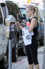 REESE WITHERSPOON Paying for Her Parking in Los Angeles 02/20/2016